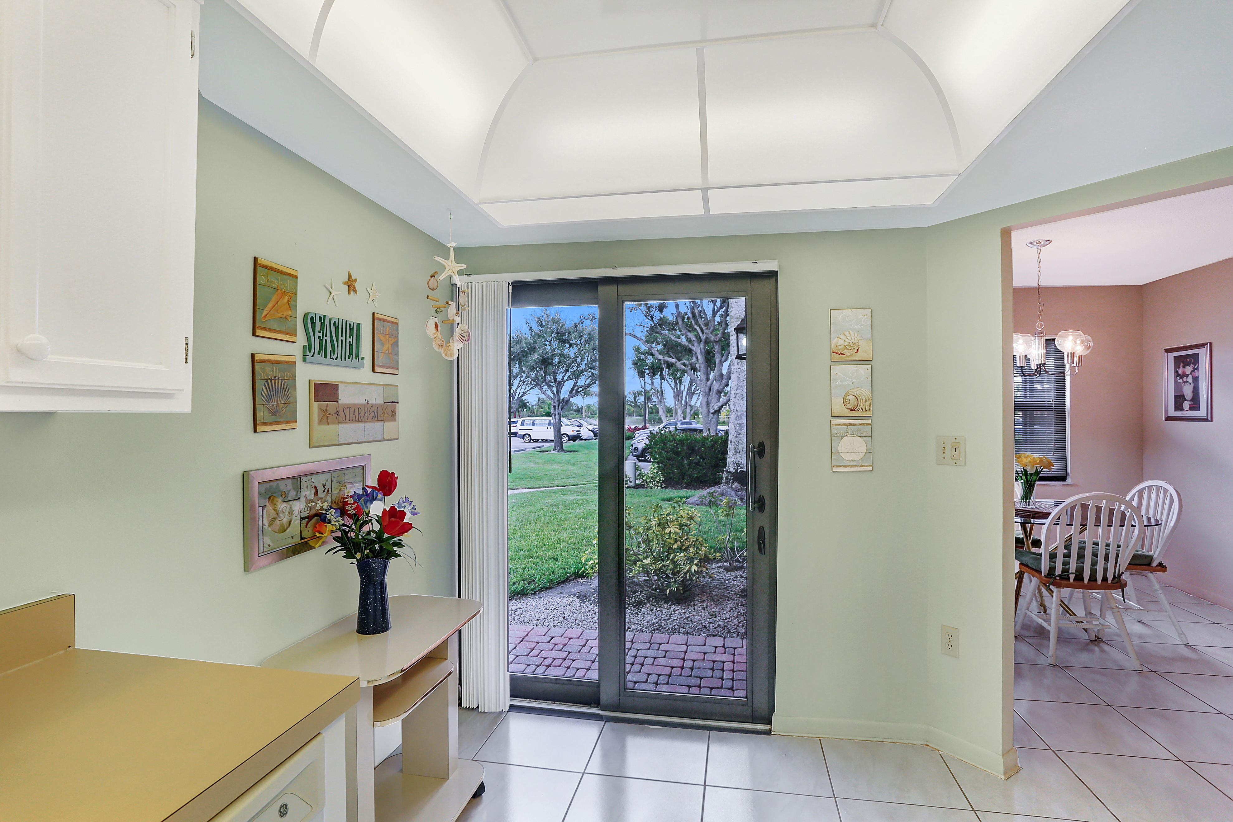 1524 Mainsail Drive Naples